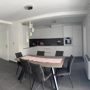 Apartman Lana, Rab Town
