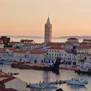 Apartman Ivic, Rab Town
